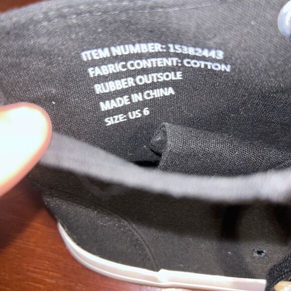 Torrid high top studded toe sneakers size 6 - Picture 4 of 8